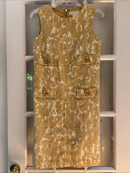 Michael Kors Dresses & Skirts - Michael Kors shift dress size 4